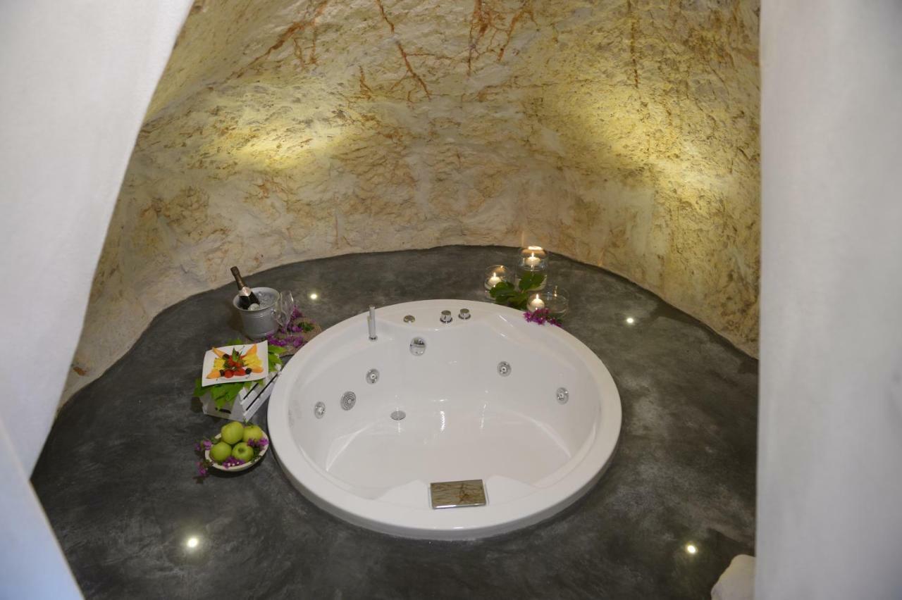 White Luxury Suite Ostuni By Gonewlocation Esterno foto