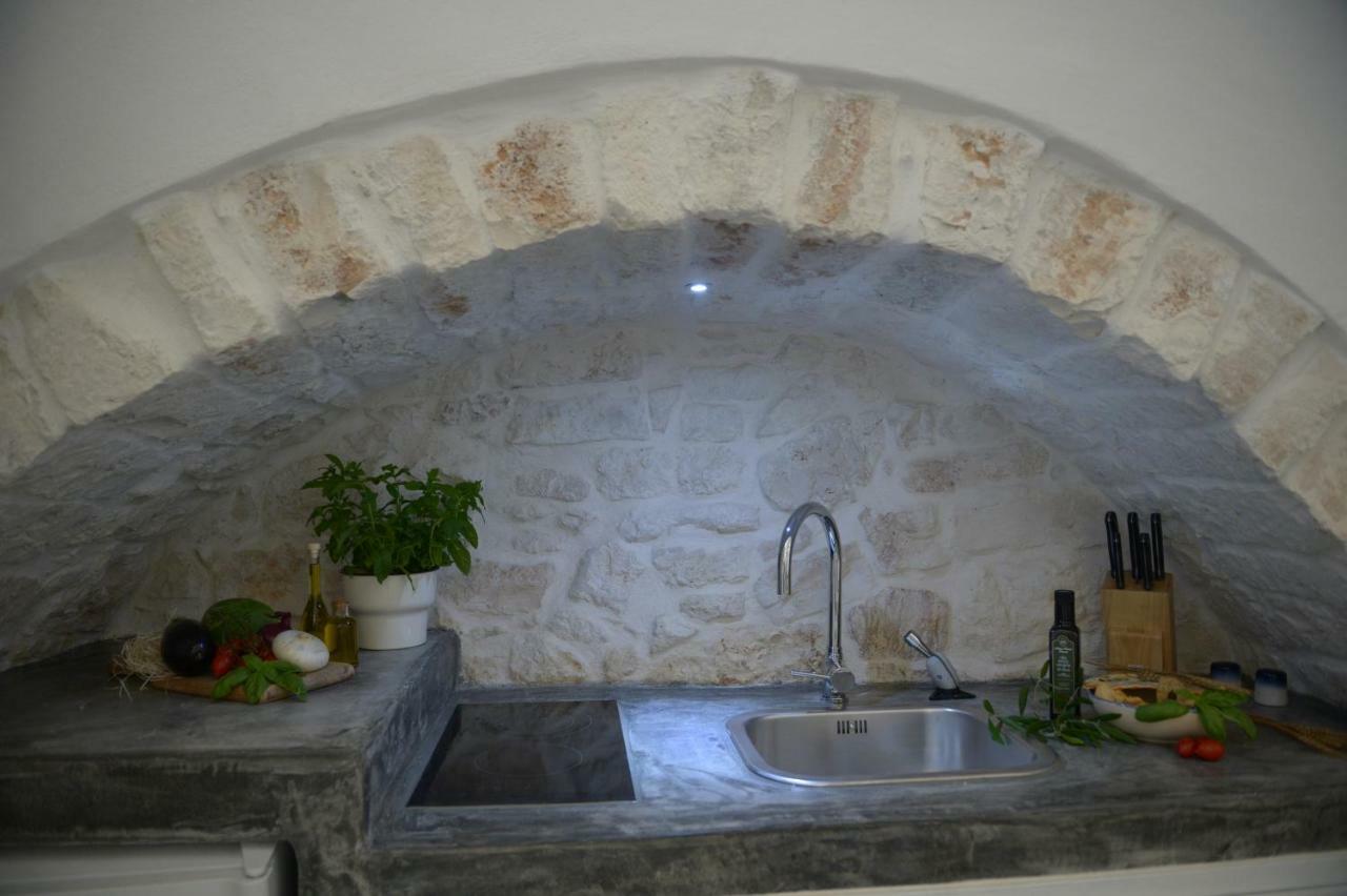 White Luxury Suite Ostuni By Gonewlocation Esterno foto
