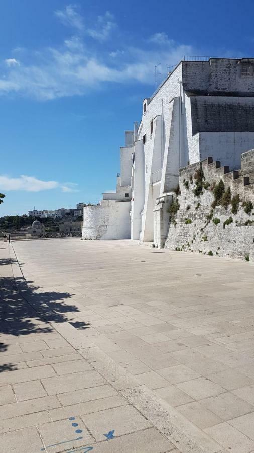 White Luxury Suite Ostuni By Gonewlocation Esterno foto