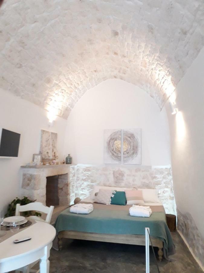 White Luxury Suite Ostuni By Gonewlocation Esterno foto